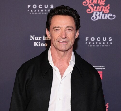 ヒュー・ジャックマン、舞台「美女と野獣」でベル抱えたら「ちょっとおしっこ出ちゃった」