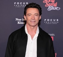 ヒュー・ジャックマン、舞台「美女と野獣」でベル抱えたら「ちょっとおしっこ出ちゃった」