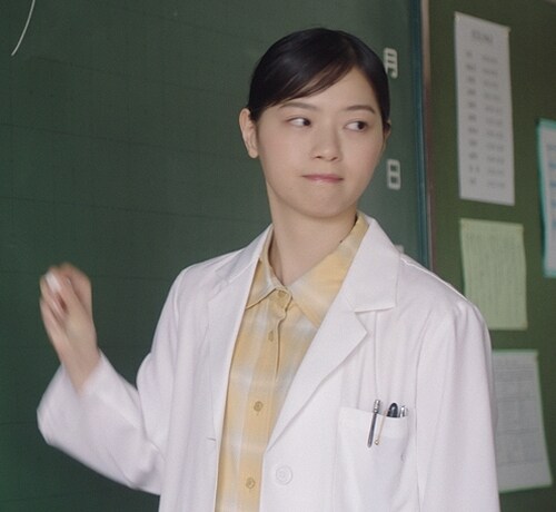 西野七瀬「修学旅行の朝に、母親が車で空港まで送ってくれた時の朝の空」すごい覚えてる