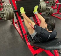 高橋克典、ジムに「一人でトレーニングしてる、みたことのあるヤツが」互いに驚く