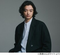 松坂桃李、「すごい作品に結構出られている」染谷将太を尊敬