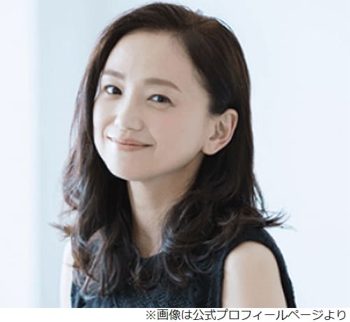 浜辺美波、初共演“母親役”の永作博美に「圧倒されました」