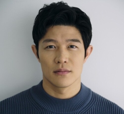 「リブート」鈴木亮平、真の主役は…「見た目は鈴木、中身は松山、真実はいつも一つ」