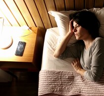 “照明つけたまま就寝”心臓病や死亡リスク増、10年間9万人を追跡調査