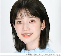 弘中綾香アナ、「ホテルで1人寂しい時」は「ベッドの上で…」