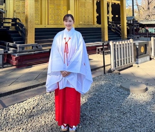 安住紳一郎アナ、宇賀神メグアナに「巫女さんの装束が似合う」