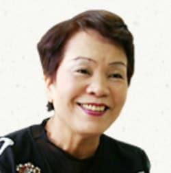 希多真生子（きた まきこ）先生