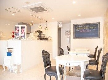 リラクゼーションカフェ・ラヴィアン