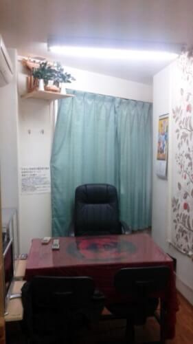 日本占い師連盟 阪急高槻市駅前鑑定室