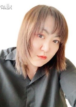 Akari Fujimotoさん