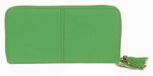 緑色の長財布