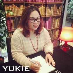 由希絵（ゆきえ）先生