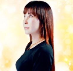 巳巳 (みみ) 先生