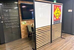 言の葉の館 名古屋伏見店