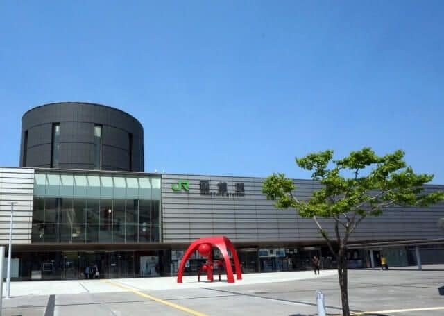 函館駅前
