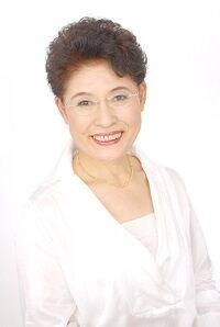 日野研子