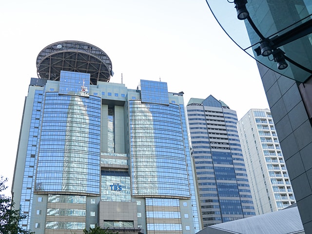 飯沼愛『VIVANT』降板と契約満了の衝撃!“芸能界のドン”との間に何が…