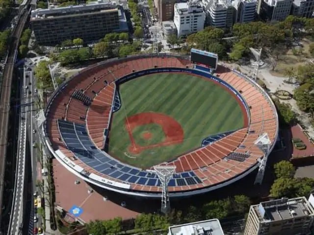 練習中にスマホいじり！ 横浜DeNA東と山崎が怒りの告発、TBS時代へ逆戻りする“暗黒の兆し”