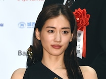 綾瀬はるか＆ジェシー紅白共演で浮上する「元日入籍」と極秘妊娠説