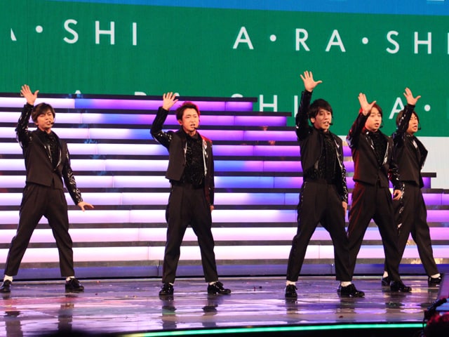 嵐ラストライブ巨額利権とフジ「聖域なきリストラ」谷原章介の“裏事情”