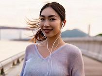 【警鐘】「一度罹ると治らない」イヤホン難聴の恐怖。WHOが警告する若年層11億人のリスク