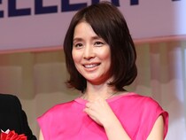 石田ゆり子、インスタの“座り姿”にファン悶絶！ 鍛え抜かれたバディに“大人の写真集”計画が再燃