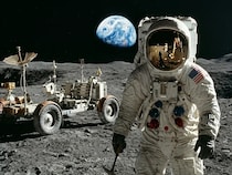 トランプがUFO機密一挙大公開！ アポロ11号の英雄も目撃「謎のレーザー光源」と米軍の思惑