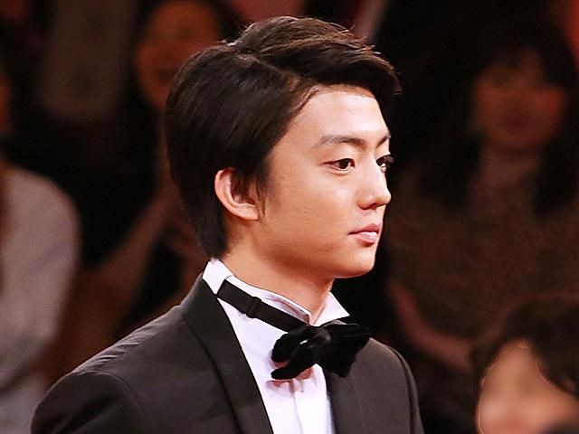 伊藤健太郎に出口夏希との熱愛が発覚、業界から「干すべき」の声が噴出