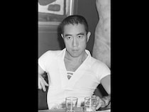 「時間を守れない人間は信用されない」三島由紀夫が25歳の記者に刻んだ人生訓【怪人／快人伝　第1回】