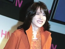 中森明菜が語った小泉今日子との絆　『少女A』が嫌いだった新人時代と花の82年組の知られざる真実