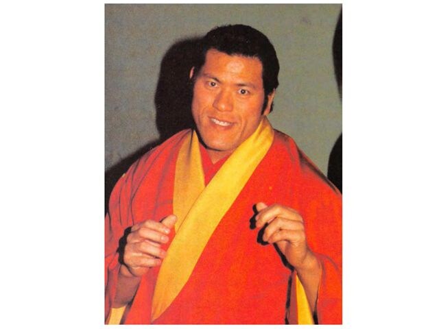 「遺影にしてくれ」――アントニオ猪木、命懸けのイラク人質解放劇【スポーツ界"男気列伝"】