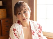 【９月３日号巻頭グラビア】川上ゆう　浴衣姿で魅せる大人の風情と色香