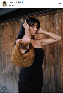 ローラ、深めスリットのロングスカートで秋コーデ　色気ダダ漏れ「ドキッとくる」「美しすぎます」