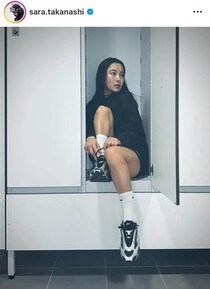 高梨沙羅、ジャンプスーツに着替え→ジャンプ台から飛び立つ激レア動画　「カッコよすぎ」大反響