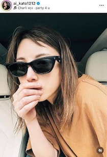 加藤あい、透け感ニットの色気ダダ漏れコーデ＆美しい首筋にドキッ　「写真集出してほしい～」