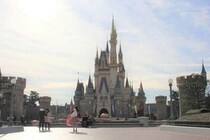 TDL「アンバースデーケーキ」誕生日対応が終わった？説でX騒然　プレート変更めぐり...運営会社明かした現状