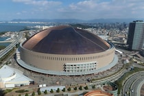 ソフトバンク、薄氷の日本シリーズ進出　勝利の女神はHKT48「ガチ勢」メンバー？スタメン「予言」に鷹党びっくり