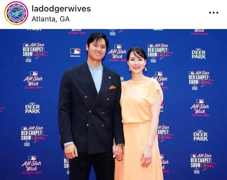 「ドジャース夫人会」のインスタグラム（＠Dodger Wives）より