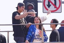 大谷翔平に「僕のママと結婚して」　ファンからのまさかの要求に真美子さんの反応は...「ラブラブですね」「可愛すぎ」