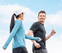 テレビ朝日の廊下を毎朝歩き回る玉川徹　黒のスウェット上下にマスク姿...羽鳥アナは「外でウォーキング」促す