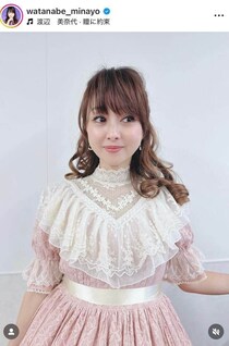 渡辺美奈代、かっこよすぎミニスカ×ブーツのブラックコーデ　「スタイル良くて素敵」大絶賛の嵐