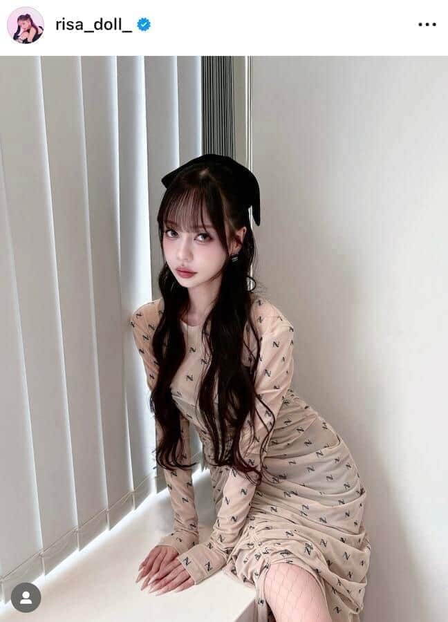中村里砂さんのインスタグラム（＠risa_doll_）より
