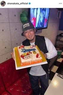 引退の中田翔、かっこよすぎ革ジャン×白シャツ撮影で大反響　「さすがスター」「めっちゃかっこいい」