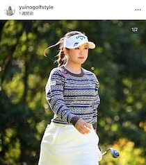 女子ゴルフの河本結、深めスリット入り黒ドレスでエレガントに　「素敵過ぎてめまい」色気ダダ漏れ