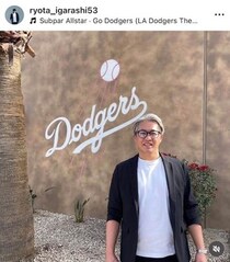 ヤクルト時代はチームメート...五十嵐亮太＆現役最年長左腕の「同学年」2ショット　「いい顔してる～」