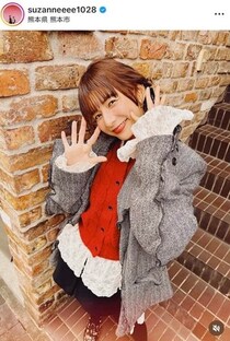 スザンヌ「ミニ丈のパンツはタイツが味方」　大人カワイイ秋冬コーデ大反響「最高に可愛い！！」