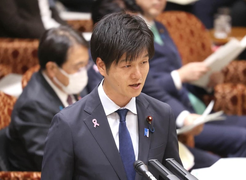 鈴木憲和農林水産大臣（写真：つのだよしお/アフロ）