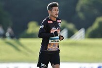 58歳で現役続行のキングカズ　疑問の声に元チームメイトが思い「尊敬しかないです」サッカーファンは賛否