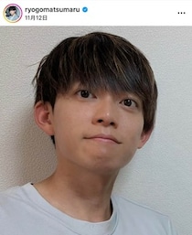 松丸亮吾、筋トレでバキバキ筋肉の上半身に　自撮りショットに反響「マッチョすぎるーーー！」