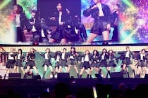 ダンス激ムズAKB48「根も葉もRumor」、OG参戦に大歓声　発案は指原莉乃、高橋みなみ「あの提案はまじ痺れた」